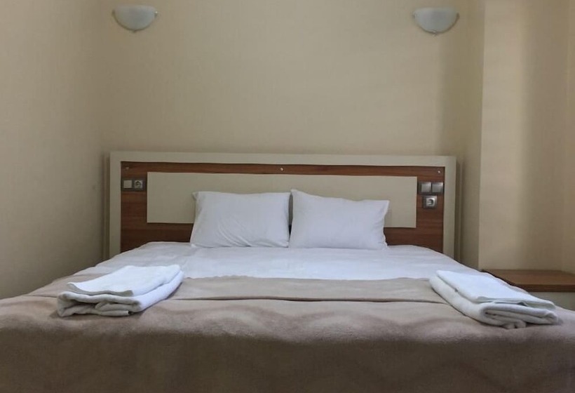 Palaz Otel & Restaurant