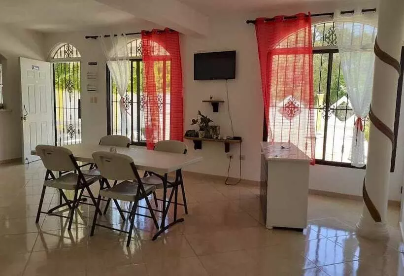 پانسیون Casa Oasis