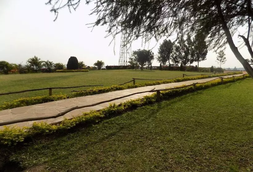 پانسیون Heritage Country Club