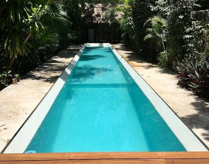 Panzió La Aldea Cancún