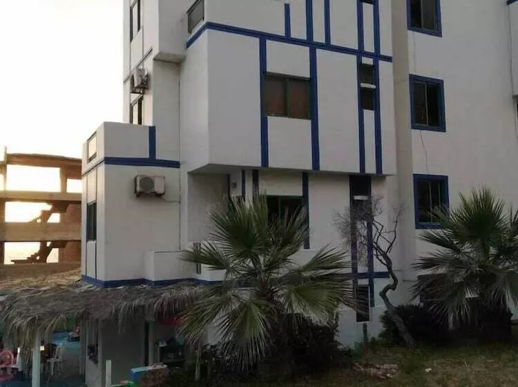 پانسیون La Luna Chalets