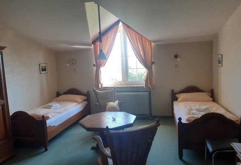 تختخواب و صبحانه Haus Seeblick