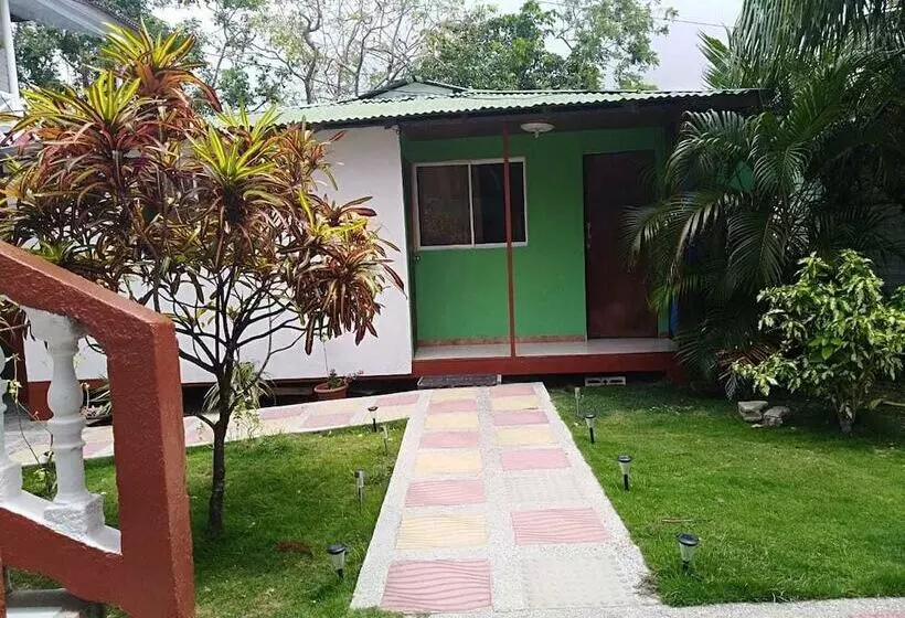 Aamiaismajoitus (B&B) Posada Valerie Home