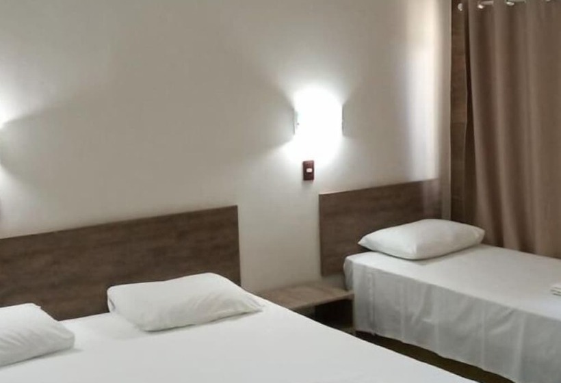 בית מלון כפרי Iguassu Inn