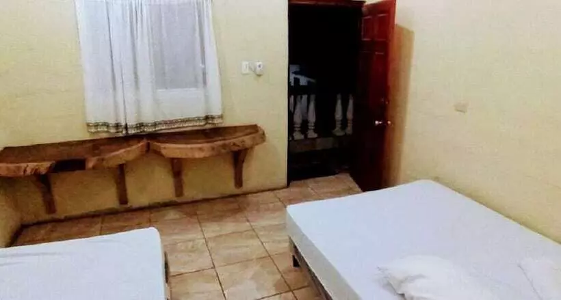 هتل Le Paradis