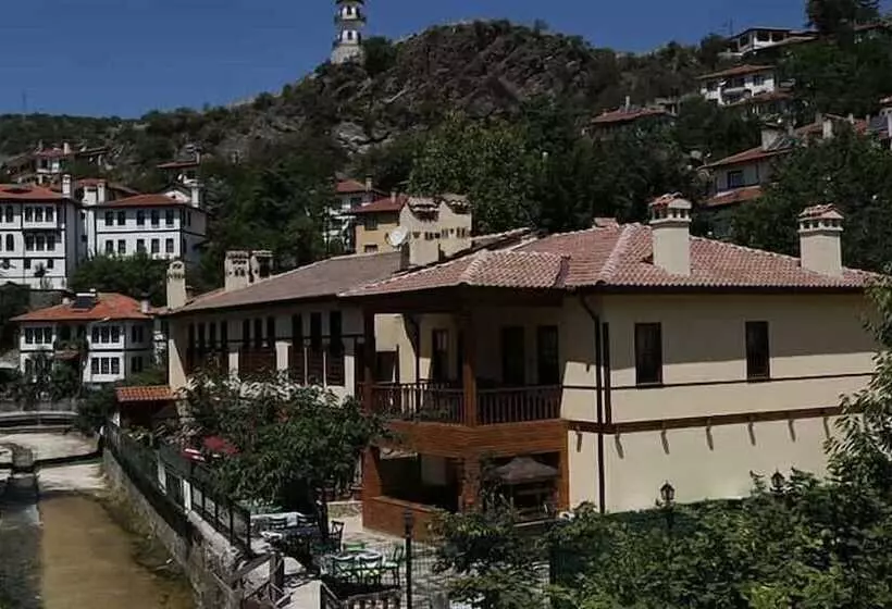 Hotelli Muderrisler Evi