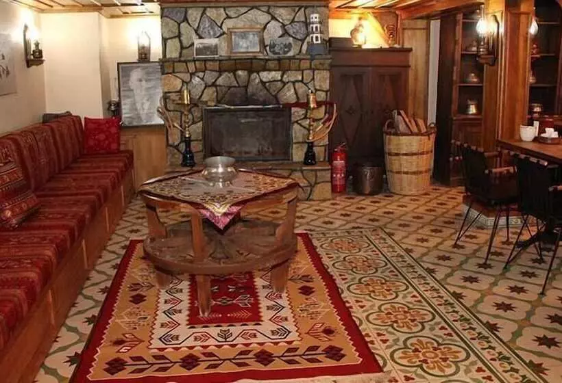 Hotelli Muderrisler Evi