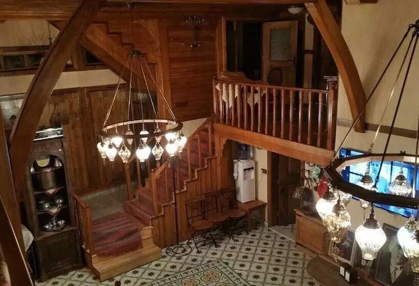 Hotelli Muderrisler Evi