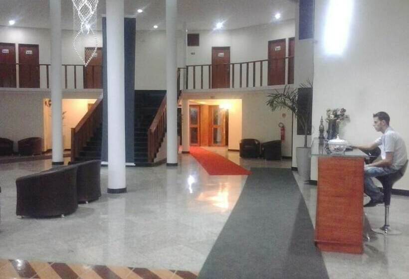 ホテル Restaurante Castelo Altamira