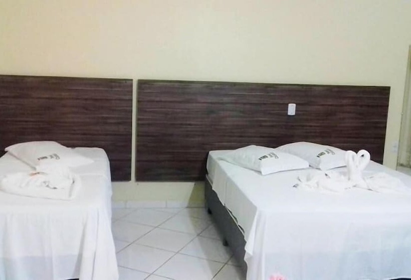 ホテル Restaurante Castelo Altamira