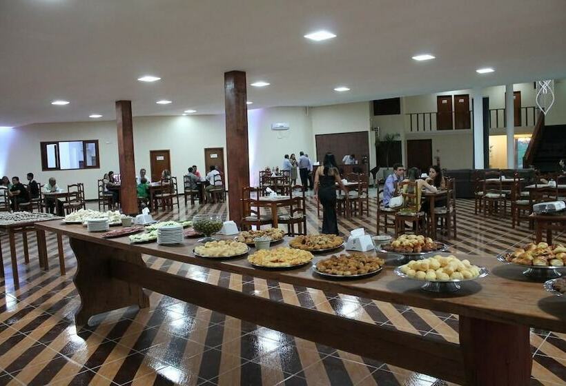 ホテル Restaurante Castelo Altamira