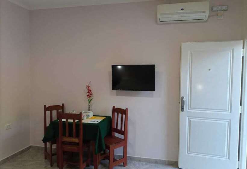 Hotel Village Del Sol