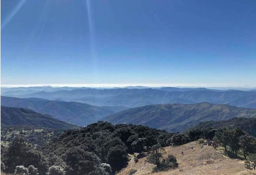 هتل Win Unity Kanpetlet