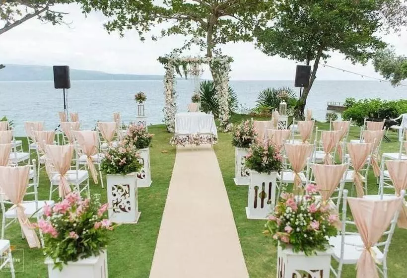 Hotelli Wuthering Heights Bed And Breakfast