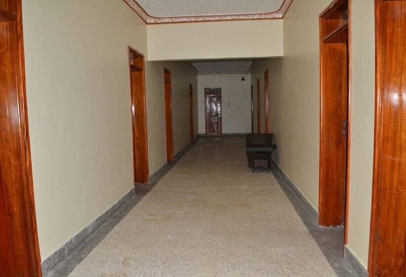 تختخواب و صبحانه Muramia Motel