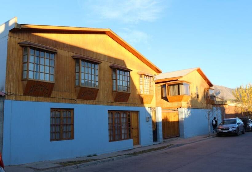 Antawara Hostel De Elqui