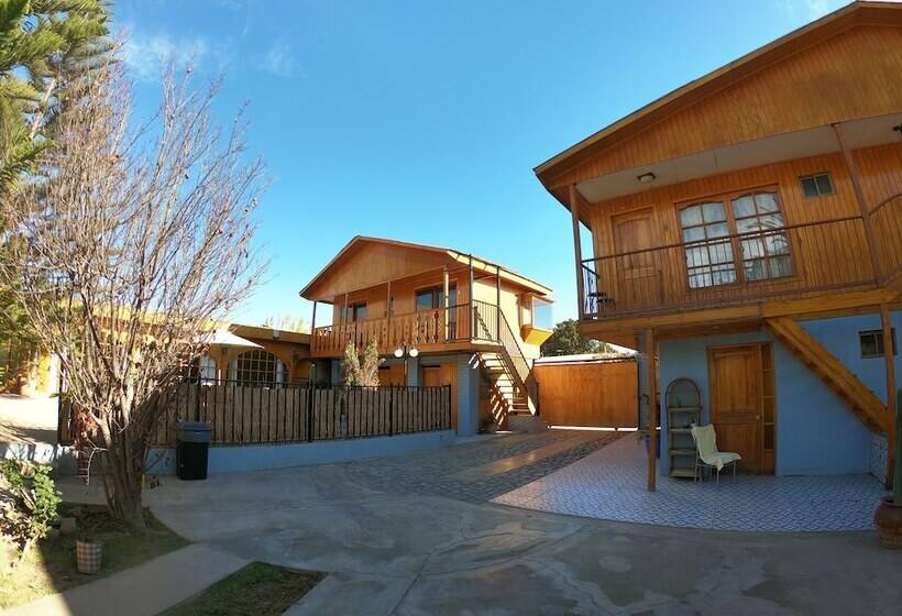 Antawara Hostel De Elqui