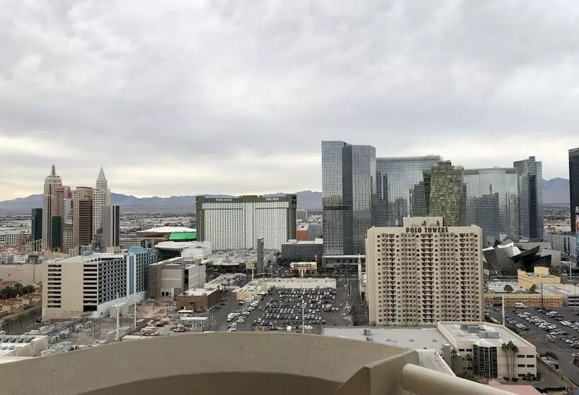 هتل Amalz Two Bedroom Three Bathroom Balcony Suites At Mgm Signature !