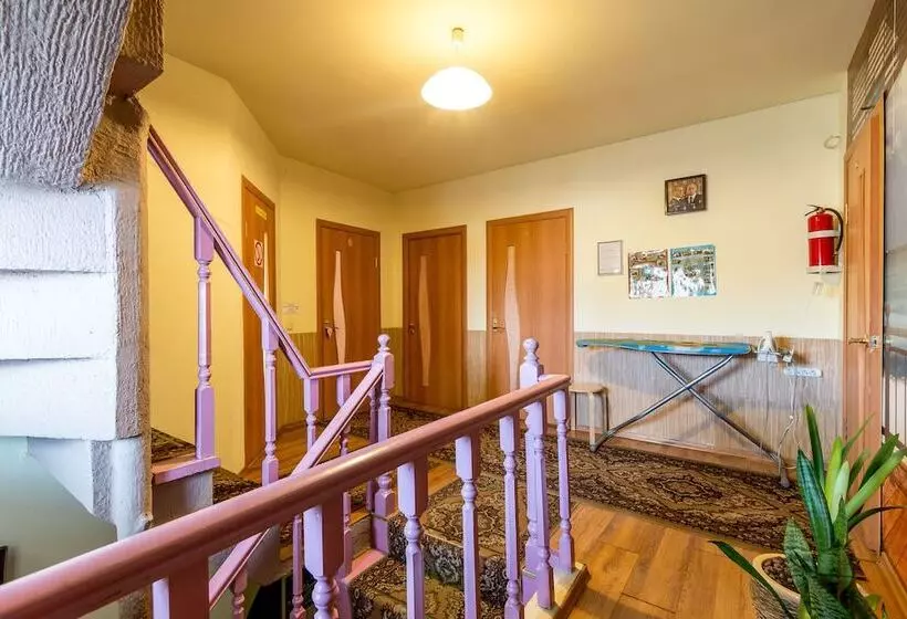 Hotelli Guest House Berezka