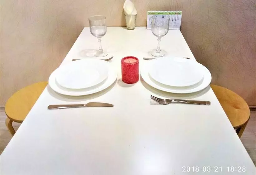 Hotelli Kakdoma Apartment Suhanovskaya 5