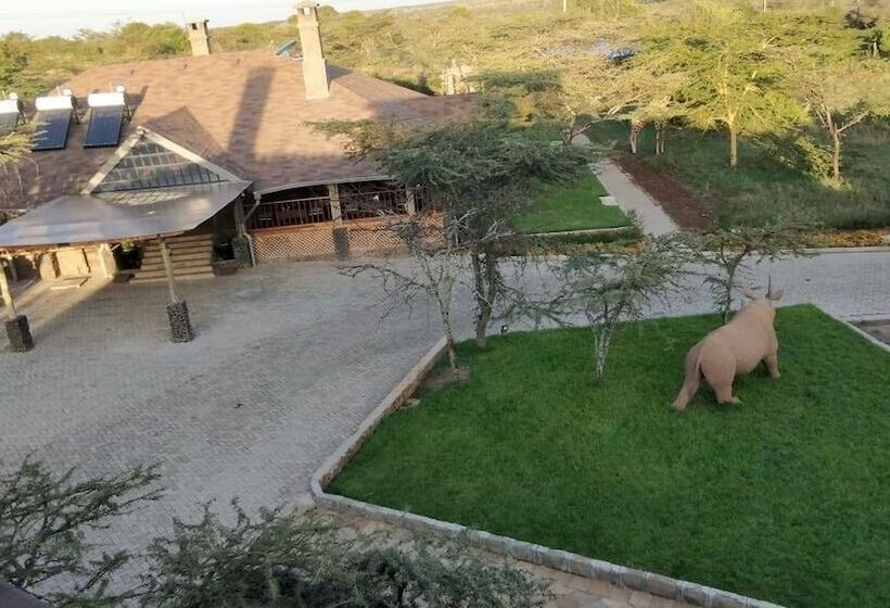 هتل Kambi Mstuni Resort