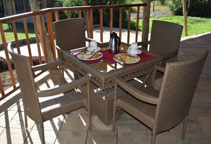 هتل Kambi Mstuni Resort