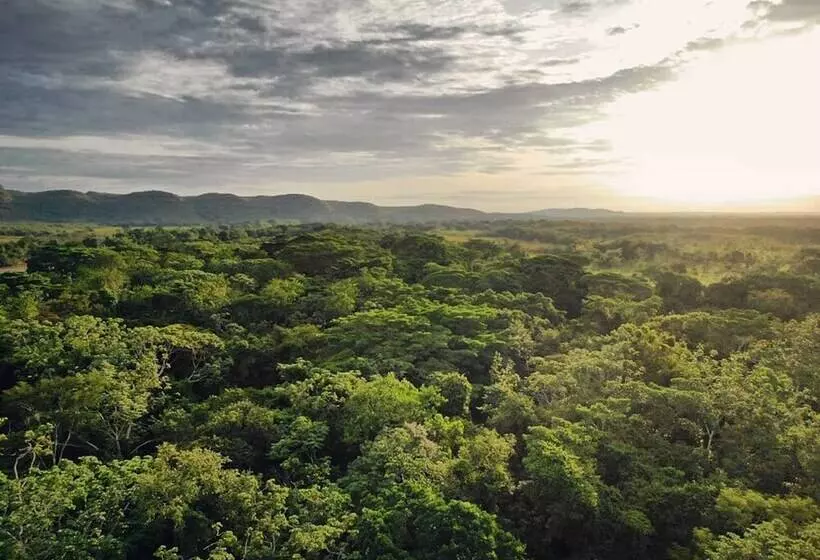Hotelli La Manigua Lodge