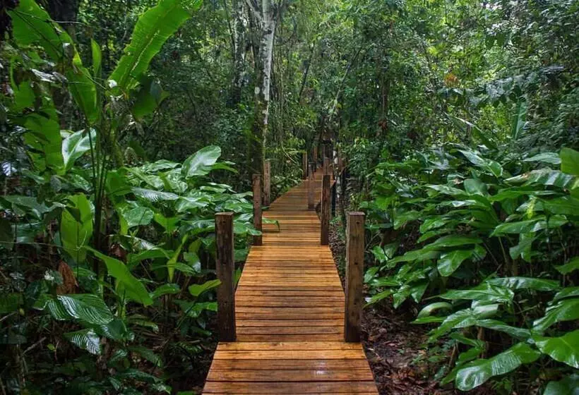 Hotelli La Manigua Lodge