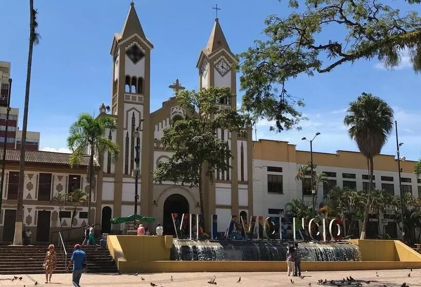 ホテル Queen Sofia