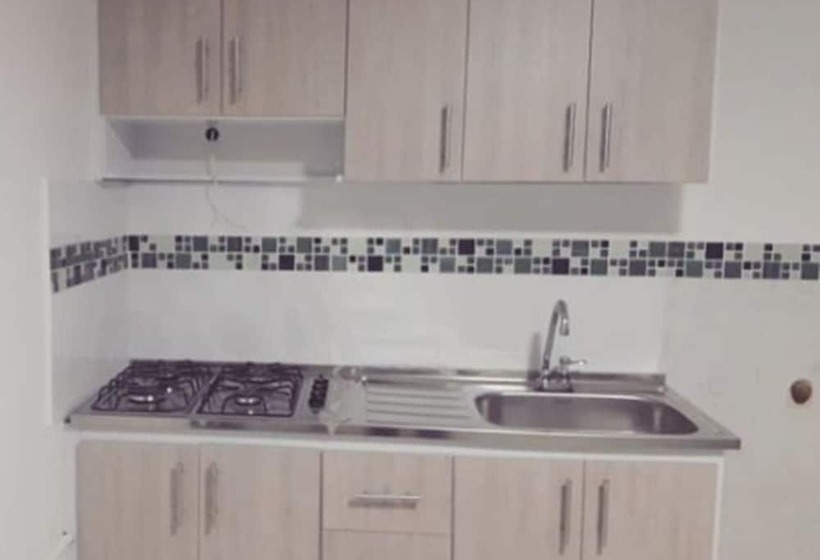 호텔 Residencias La Che