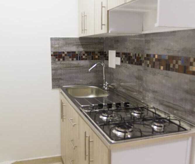 호텔 Residencias La Che