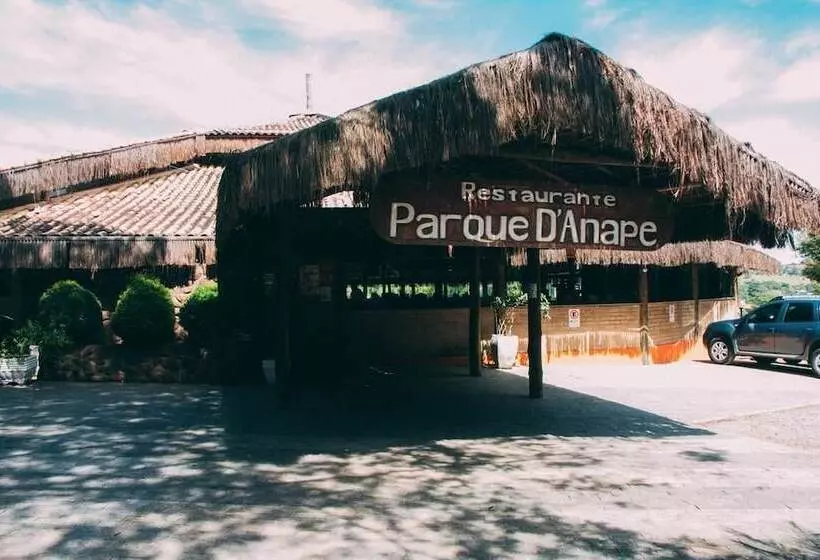 ホテル & Restaurante Parque D Anape
