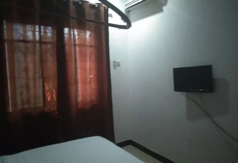 Hotelli Tengoz Lodge