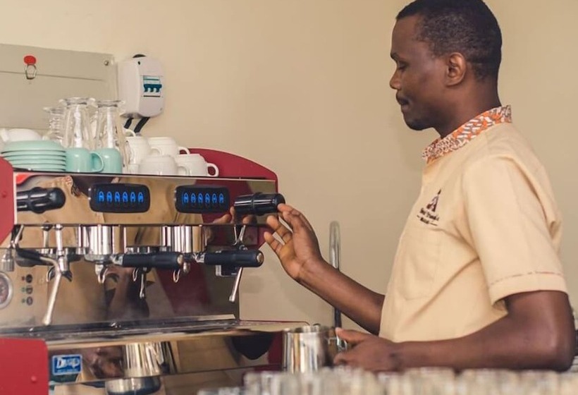 هتل Triangle Mbarara