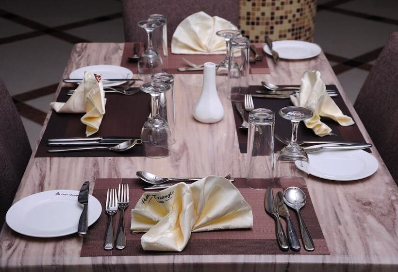 هتل Triangle Mbarara