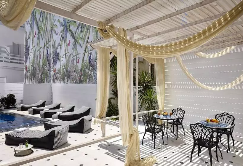 ホテル Vasia Boulevard   Adults Only