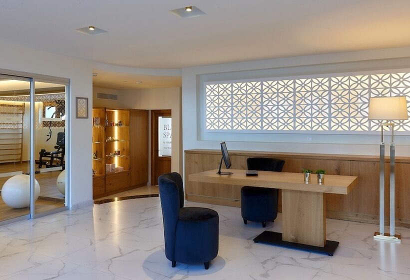 Hotel Vasia Boulevard Adults Only