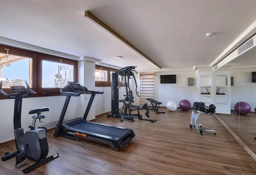 ホテル Vasia Boulevard   Adults Only