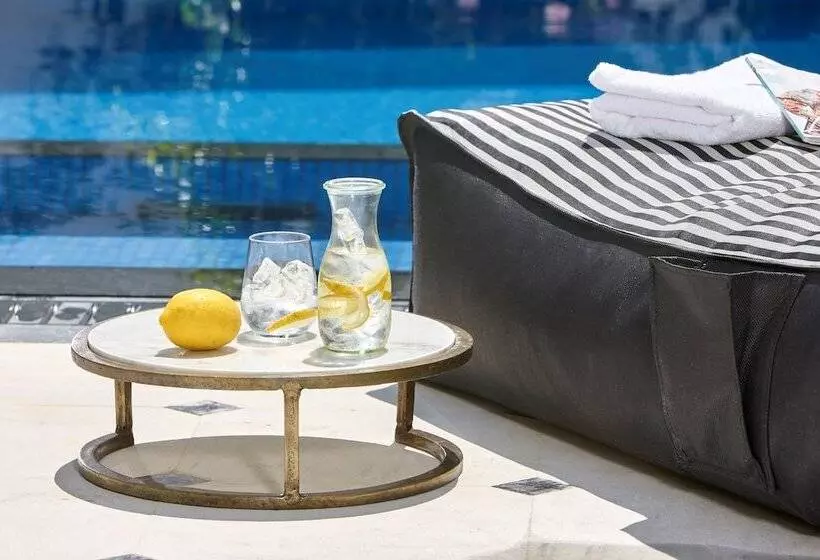 ホテル Vasia Boulevard   Adults Only