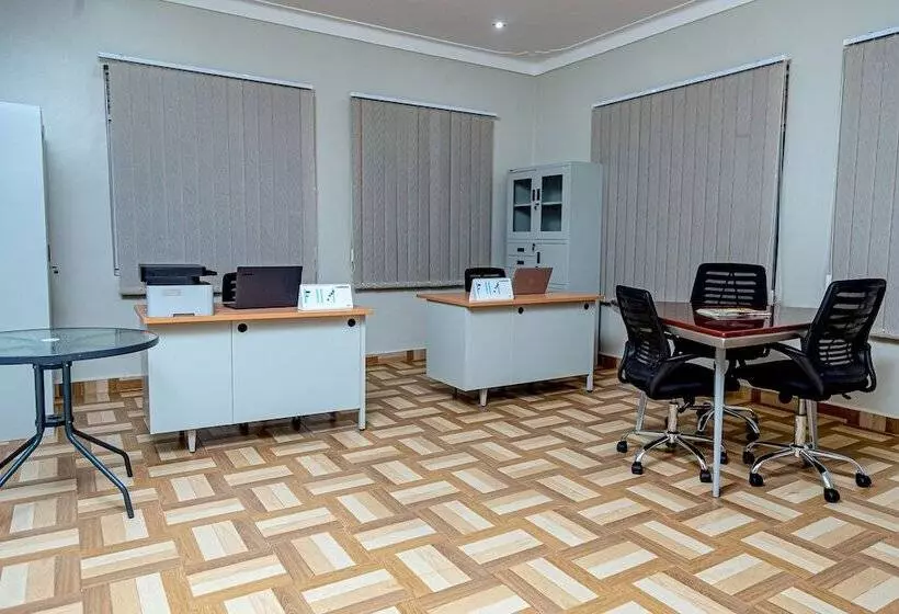 Lounge Hotel Matugga
