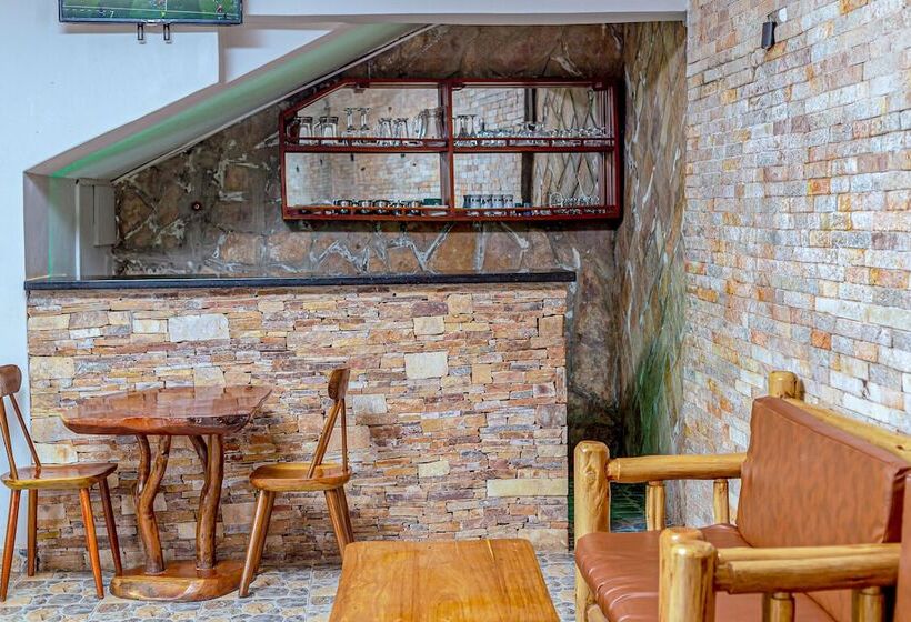 Lounge Hotel Matugga