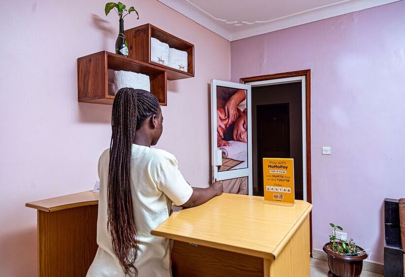 Lounge Hotel Matugga