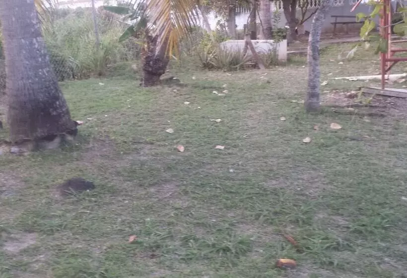 پانسیون Hillside Hideaway