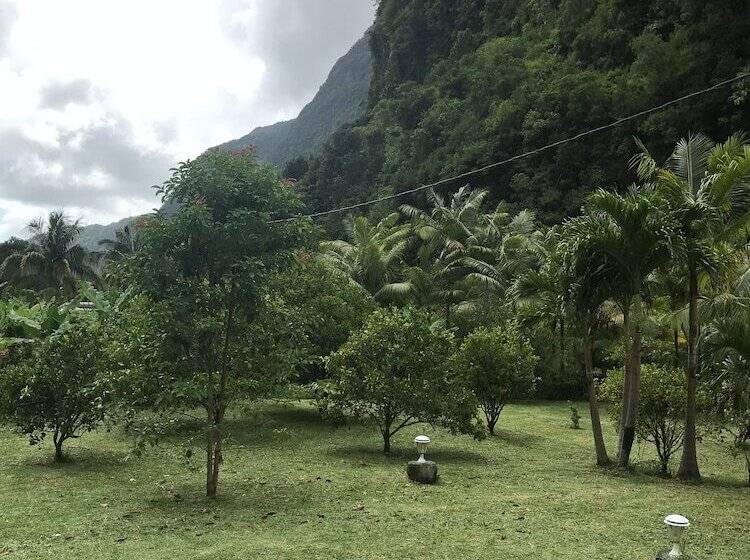 پانسیون L Escale Royale