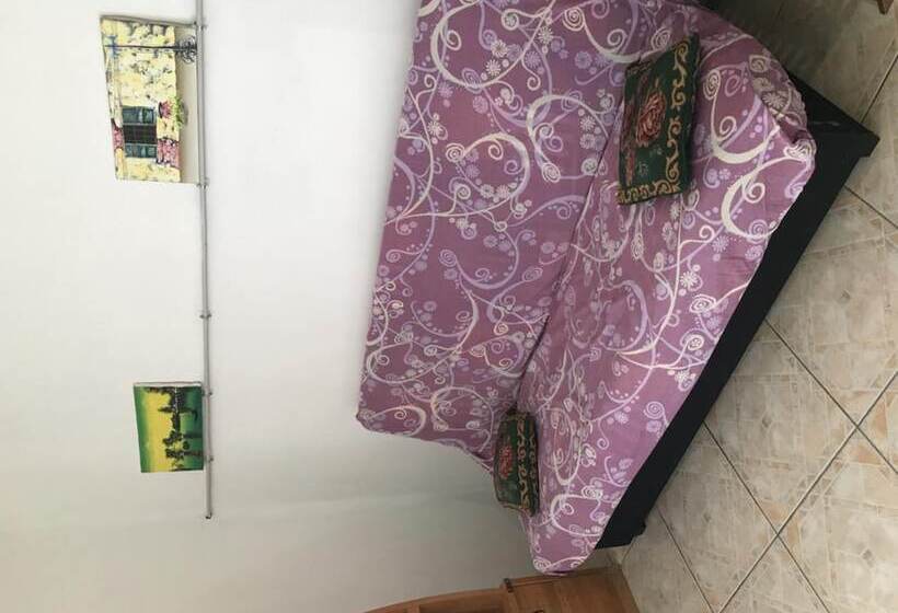 پانسیون L Escale Royale