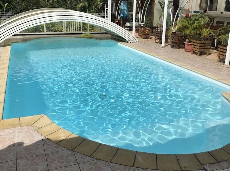 پانسیون L Escale Royale