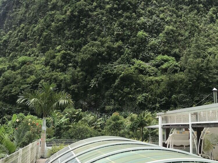 پانسیون L Escale Royale