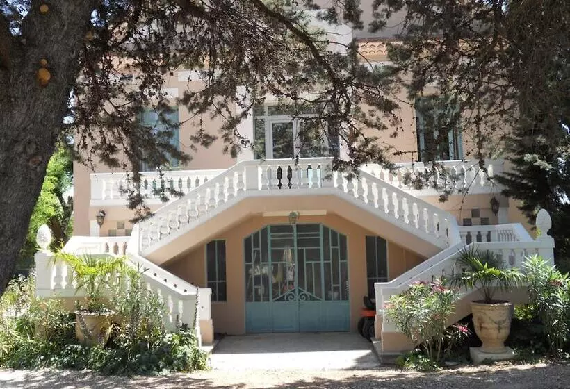 ペンション Villa Hanna Chambres Et Table D Hôtes