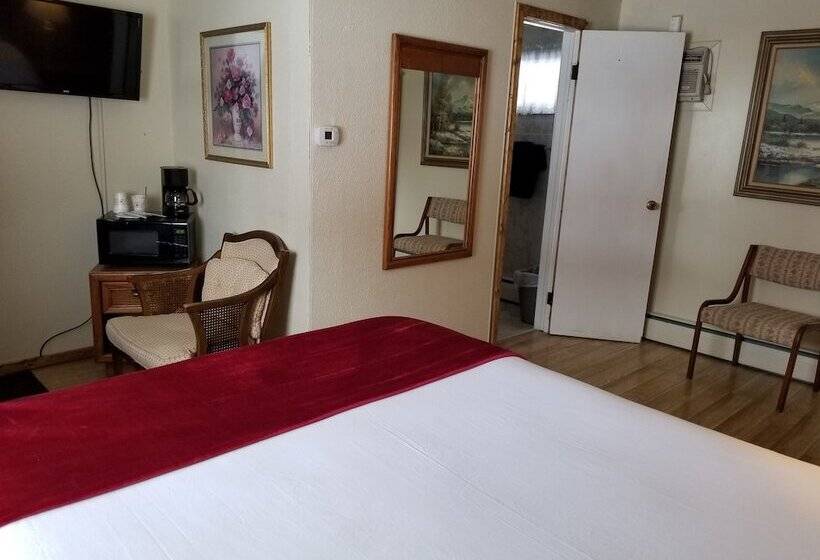 Spirit Lake Resort Motel