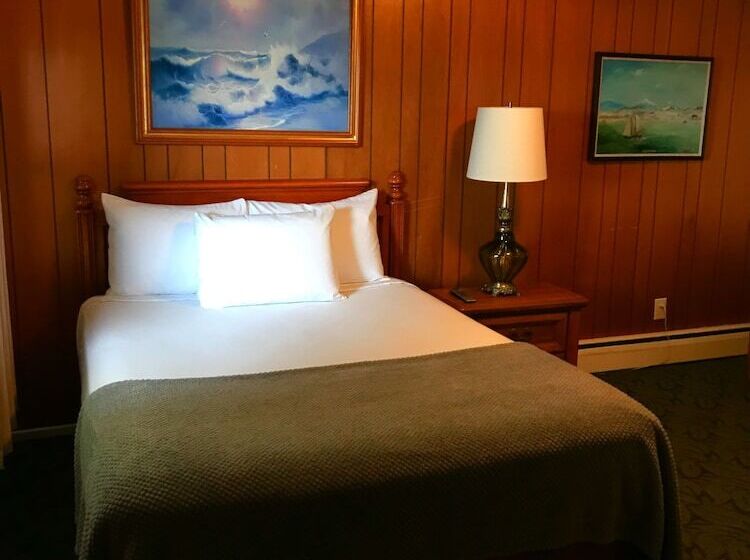 Spirit Lake Resort Motel